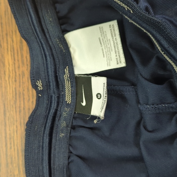 ⭐ Vintage 90s Nike Navy Blue Soccer Shorts - Picture 2 of 4
